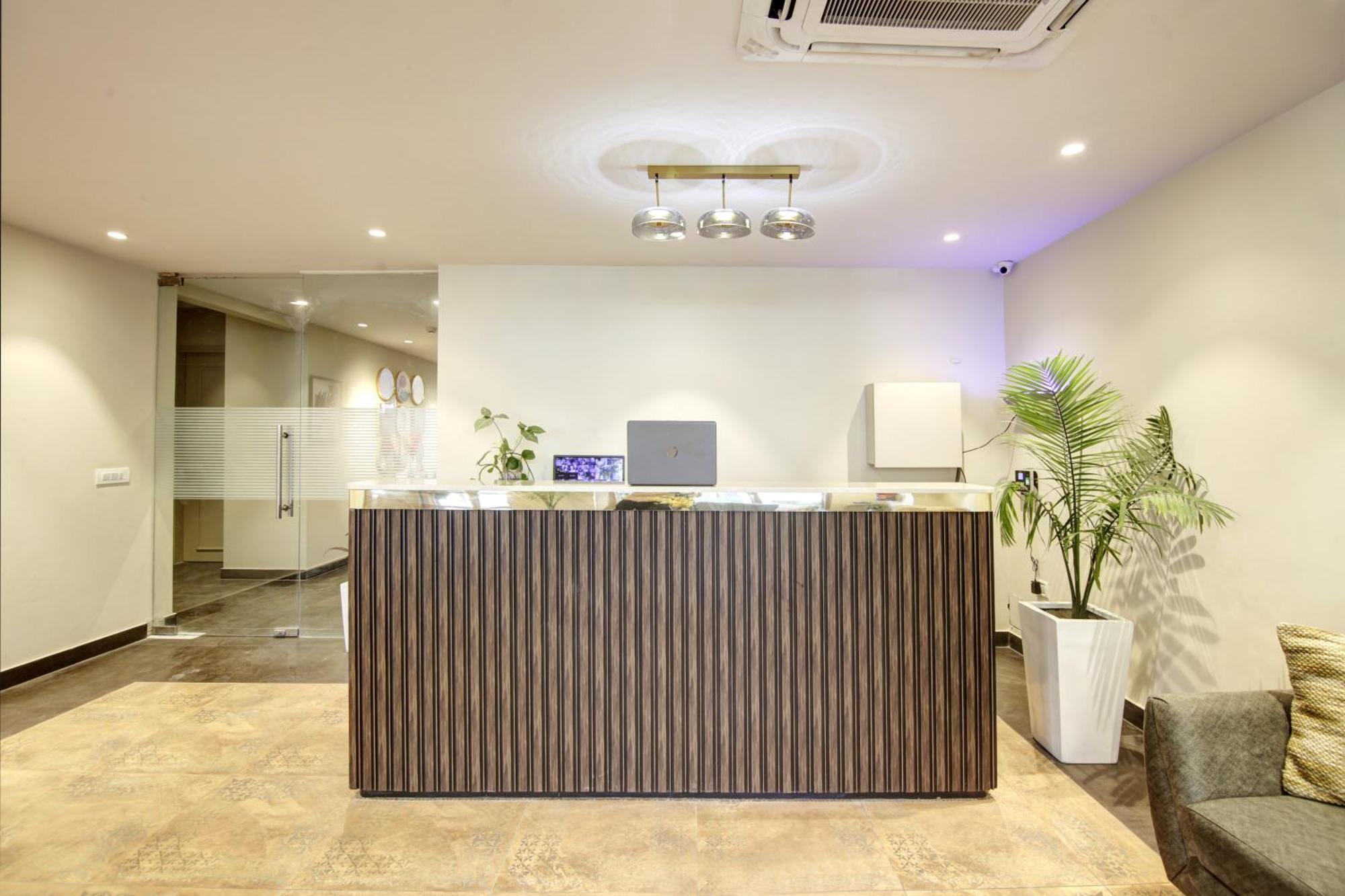 Saltstayz Select - Golf Course Road 古尔冈 外观 照片