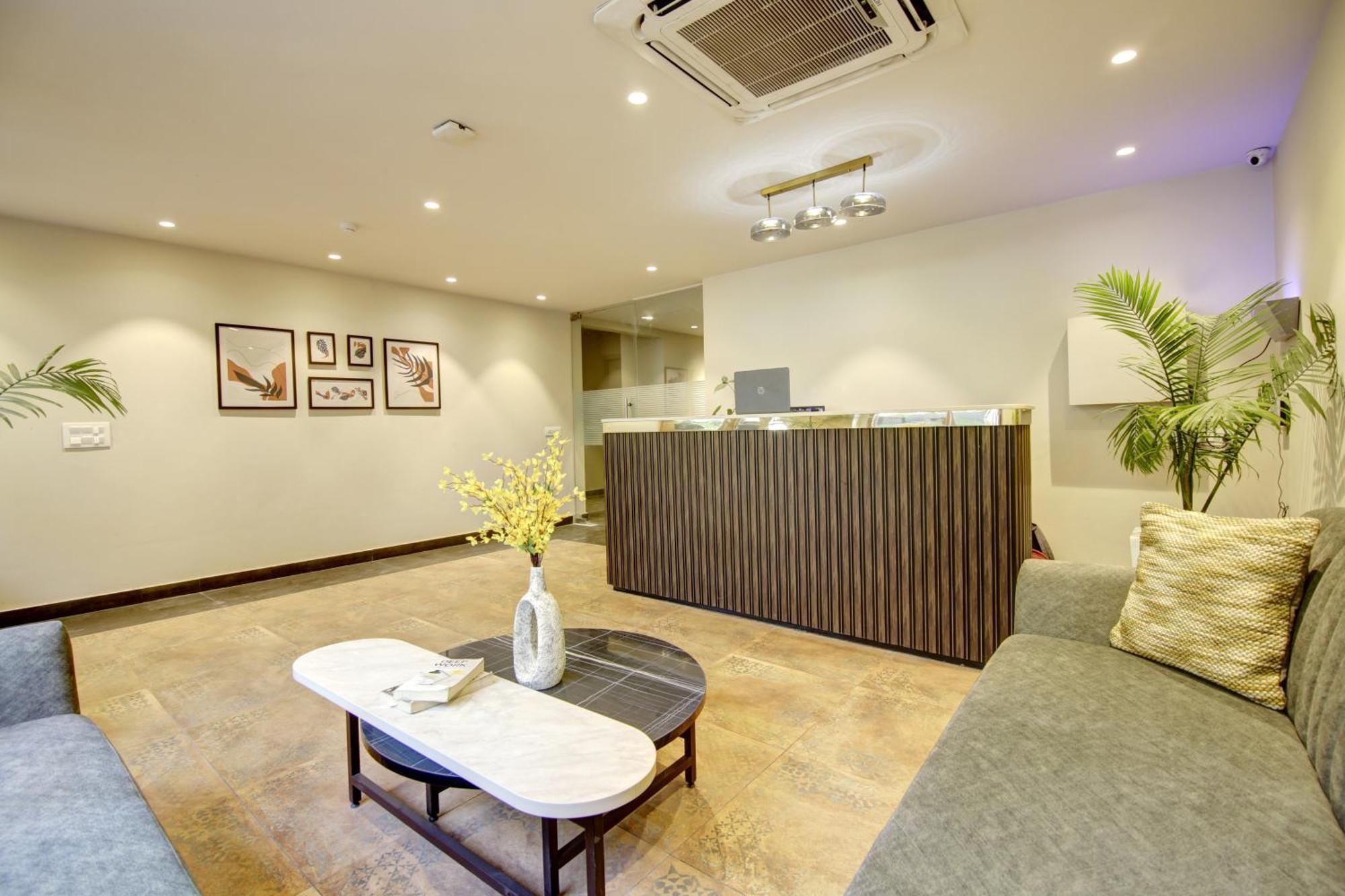 Saltstayz Select - Golf Course Road 古尔冈 外观 照片